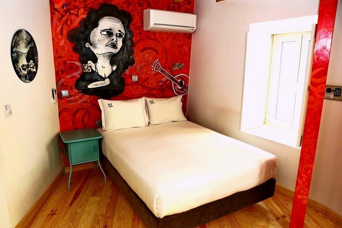 Hostel Petit Lusa