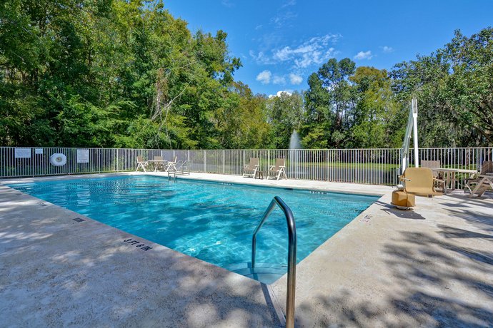 Studio 6 Jacksonville - Baymeadows