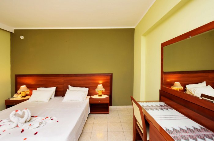 Esmeralda Hotel