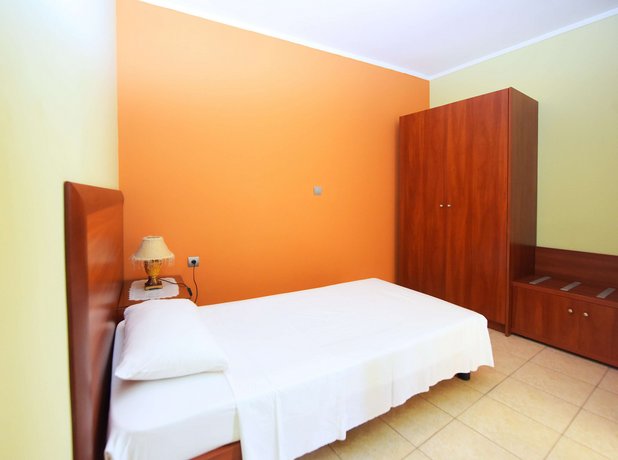 Esmeralda Hotel