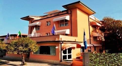 Florentia Hotel