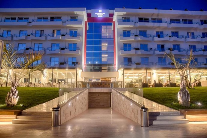 Premium Beach Hotel Durres Albania thumbnail