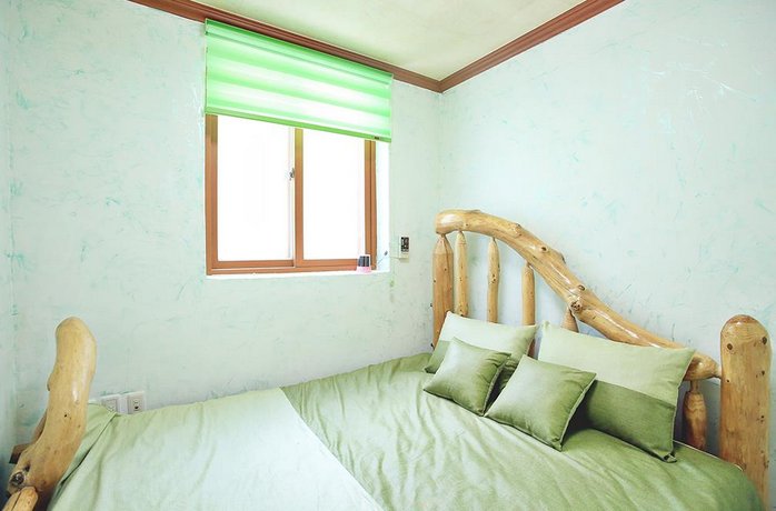 Hongcheon Sol Pension