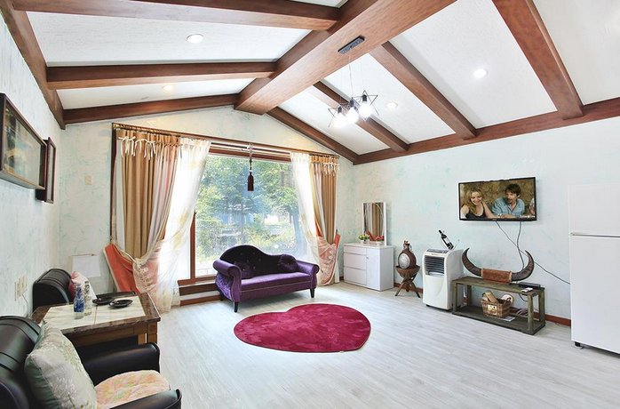 Hongcheon Sol Pension
