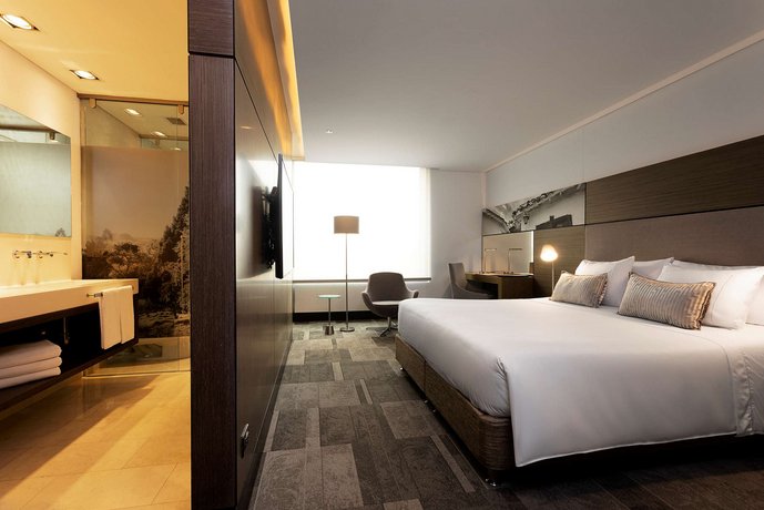 EK Hotel