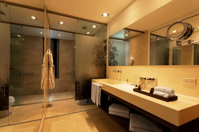 EK Hotel