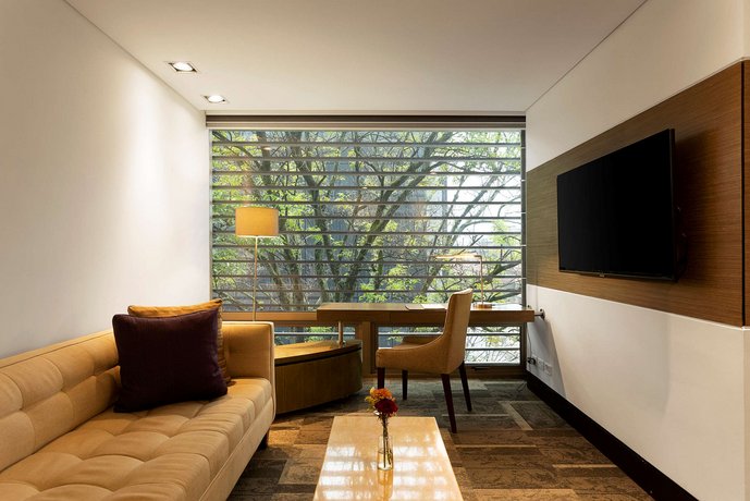 EK Hotel
