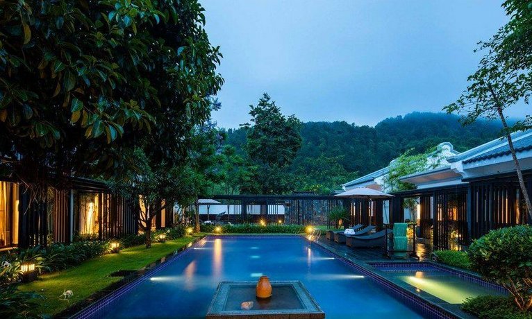 Banyan Tree Tengchong