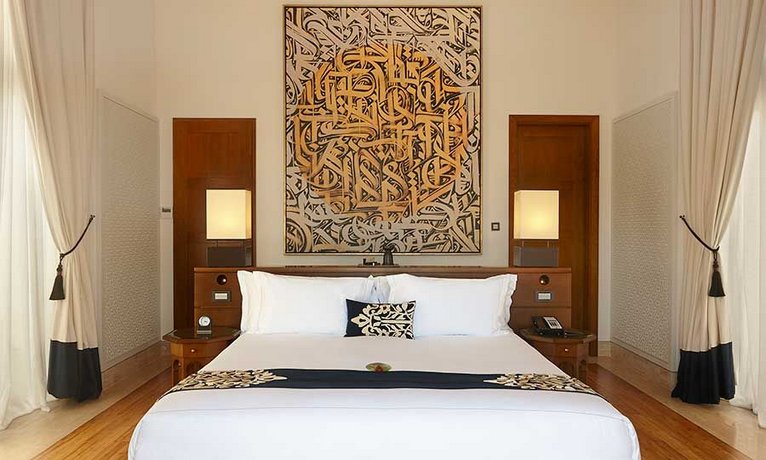 Banyan Tree Tamouda Bay