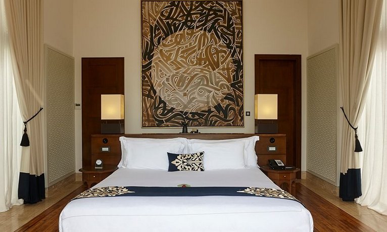 Banyan Tree Tamouda Bay