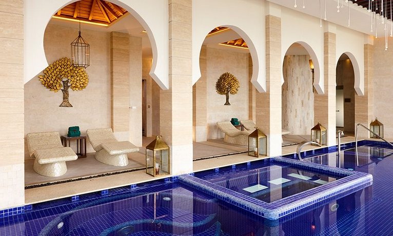 Banyan Tree Tamouda Bay
