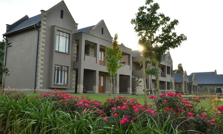 De Hoek Country Hotel