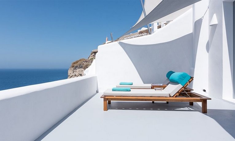 Maregio Suites