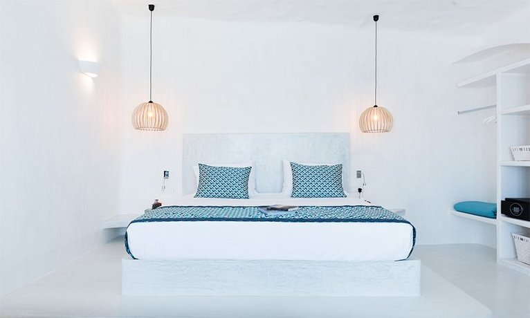 Maregio Suites
