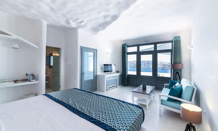 Maregio Suites