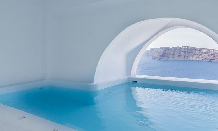 Maregio Suites