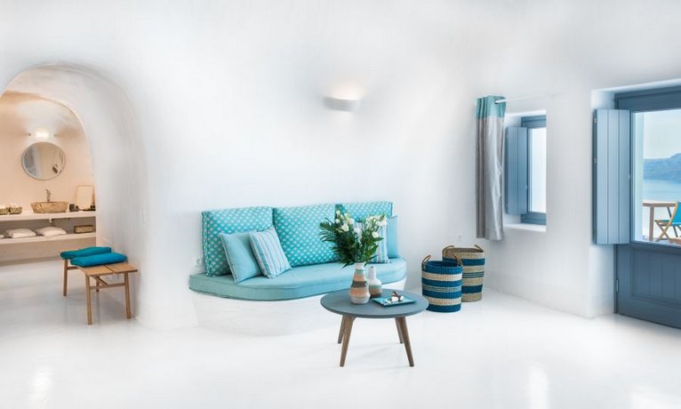 Maregio Suites