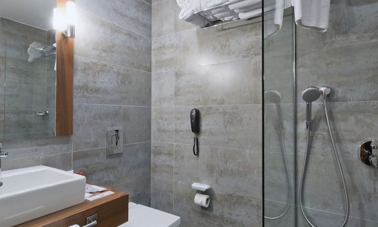 Senator Hotel Taksim