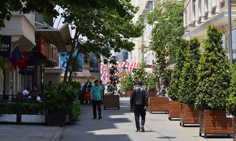 Senator Hotel Taksim