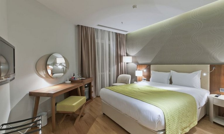 Senator Hotel Taksim
