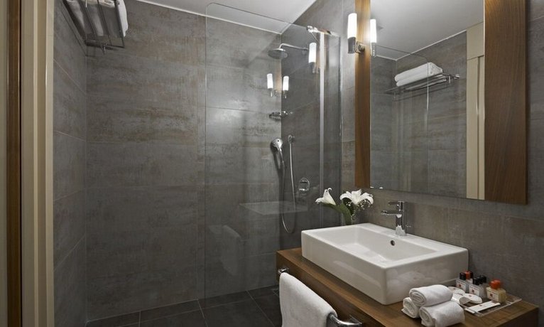 Senator Hotel Taksim
