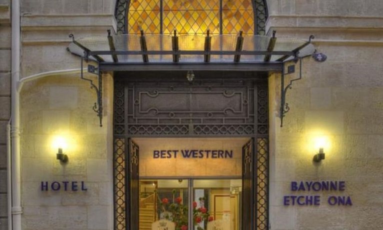 Best Western Premier Hotel Bayonne Etche Ona National Customs Museum France thumbnail
