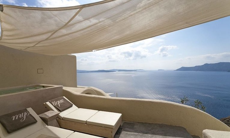 Mystique a Luxury Collection Hotel Santorini