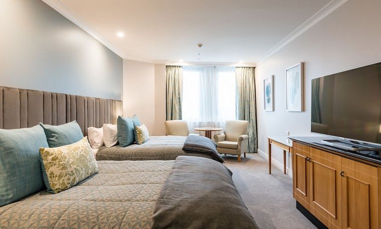 Distinction Christchurch Hotel