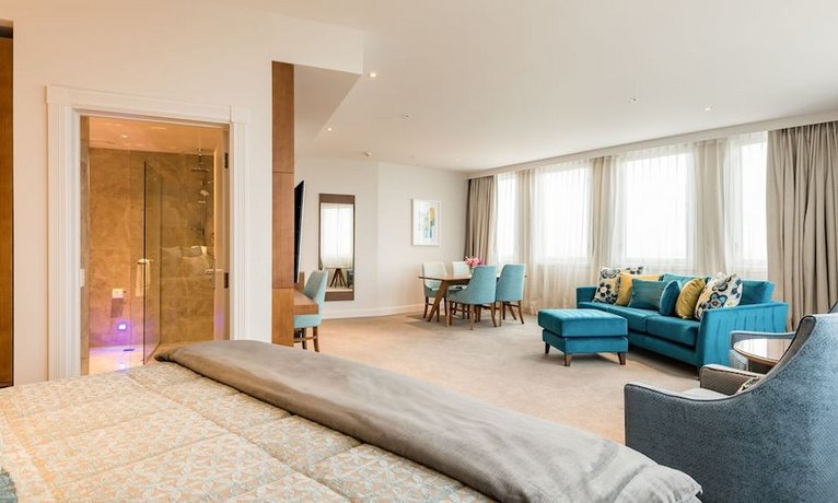 Distinction Christchurch Hotel