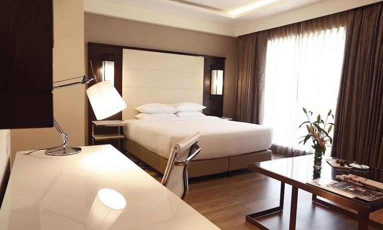 Courtyard by Marriott Surat