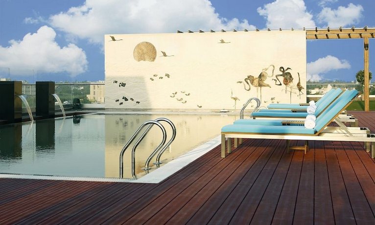 Courtyard by Marriott Surat