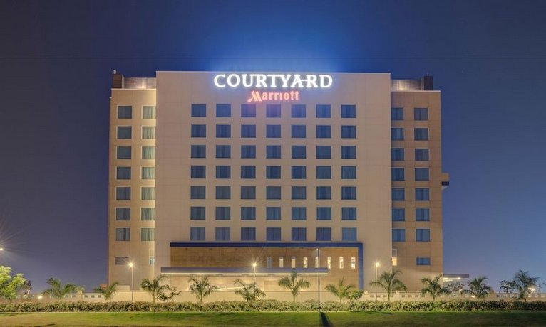 Courtyard by Marriott Surat