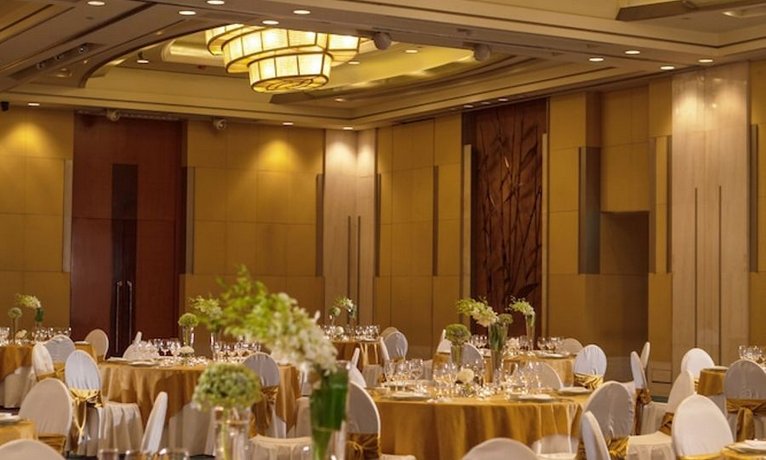 Renaissance Wuhan Hotel Wuhan