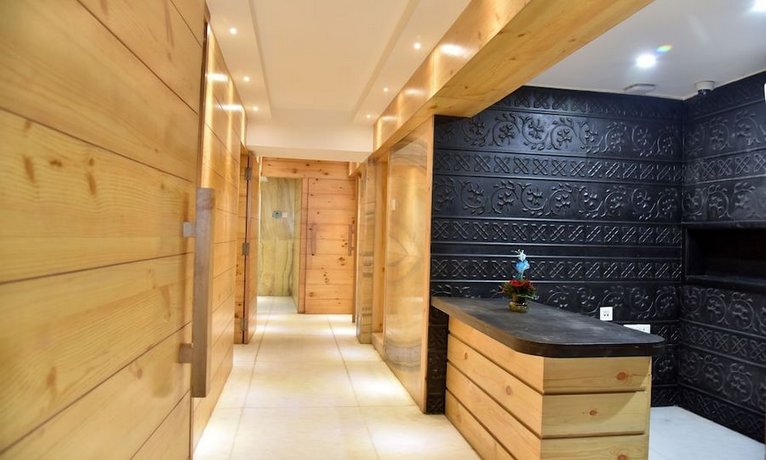 Clarks Inn Suites Gwalior