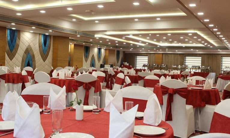 Clarks Inn Suites Gwalior
