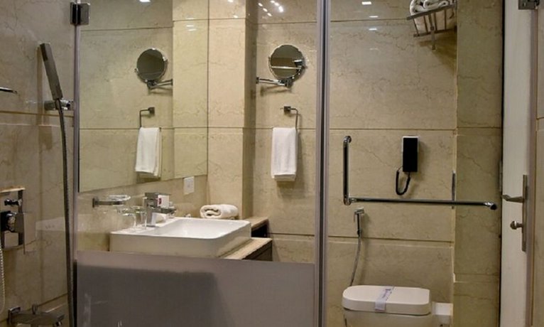 Clarks Inn Suites Gwalior