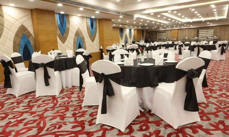 Clarks Inn Suites Gwalior