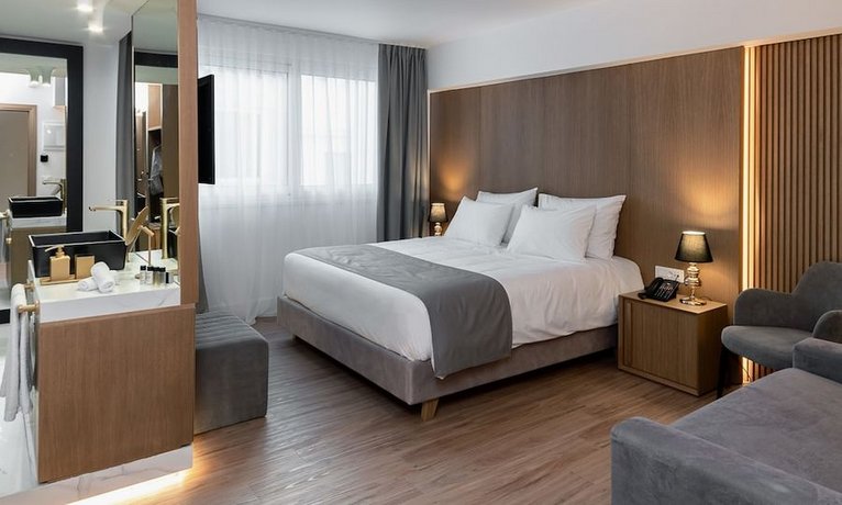 Elia Ermou Athens Hotel