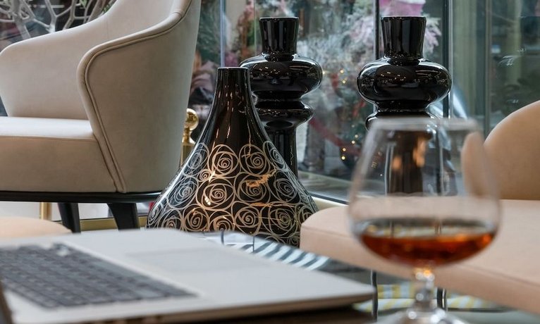 Elia Ermou Athens Hotel