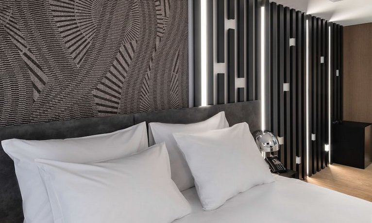 Elia Ermou Athens Hotel