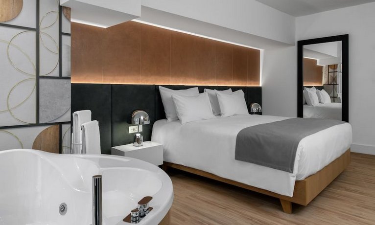 Elia Ermou Athens Hotel