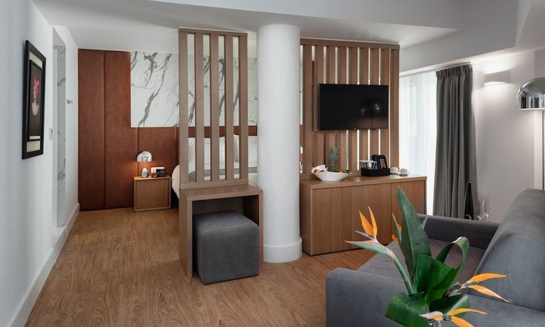 Elia Ermou Athens Hotel