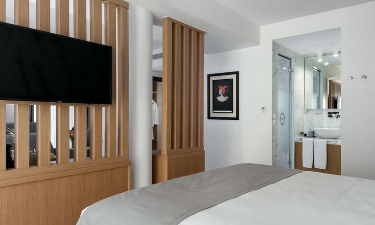 Elia Ermou Athens Hotel