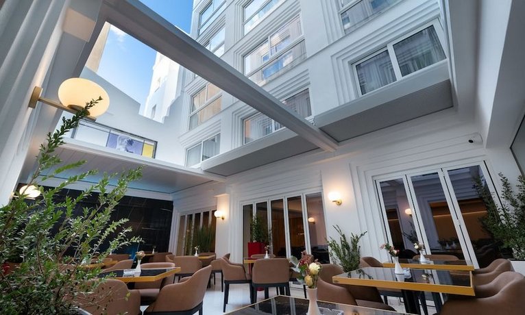 Elia Ermou Athens Hotel
