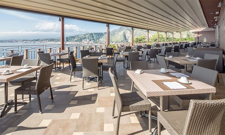 UNAHOTELS Capotaormina