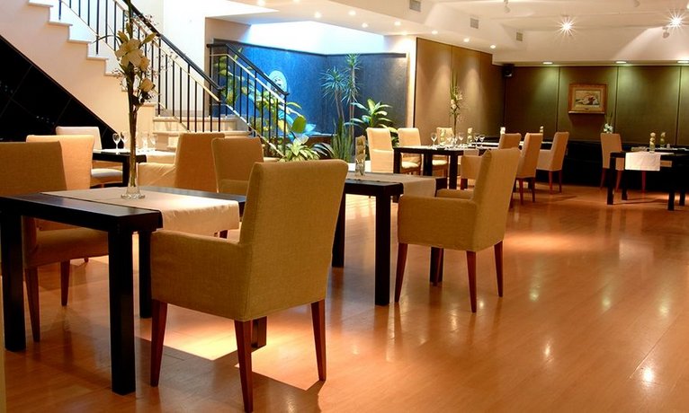Loi Suites Recoleta Hotel