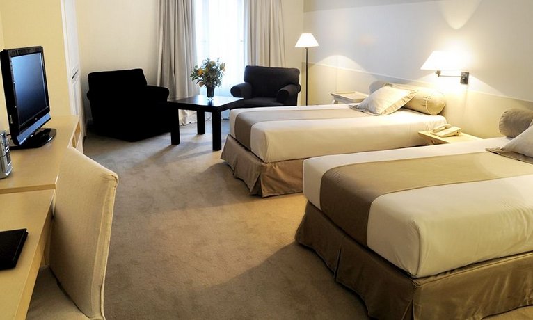 Loi Suites Recoleta Hotel