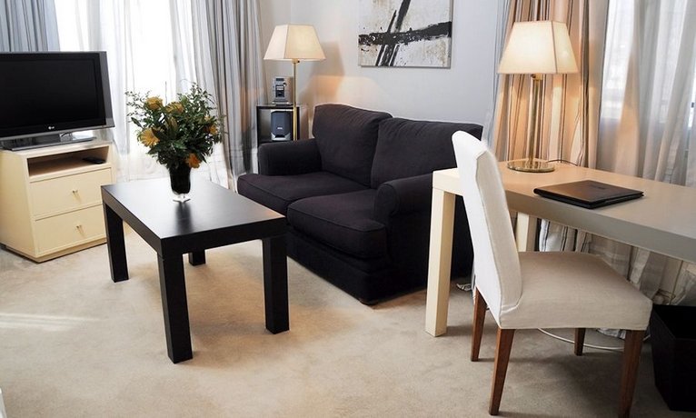 Loi Suites Recoleta Hotel