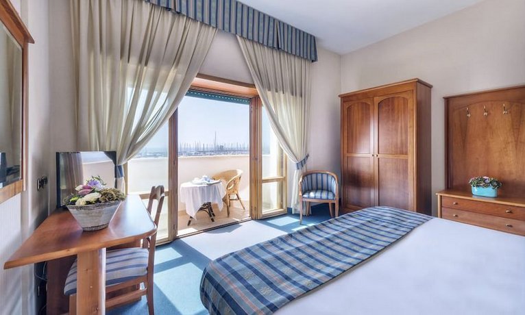 Astura Palace Hotel