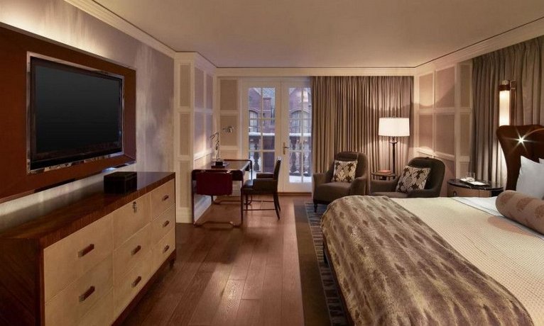 St Regis Aspen Resort